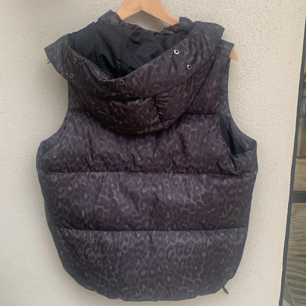 EUC Coach Animal Print 70 % Duck Down Puffer Vest  Medium ( can fit large )
